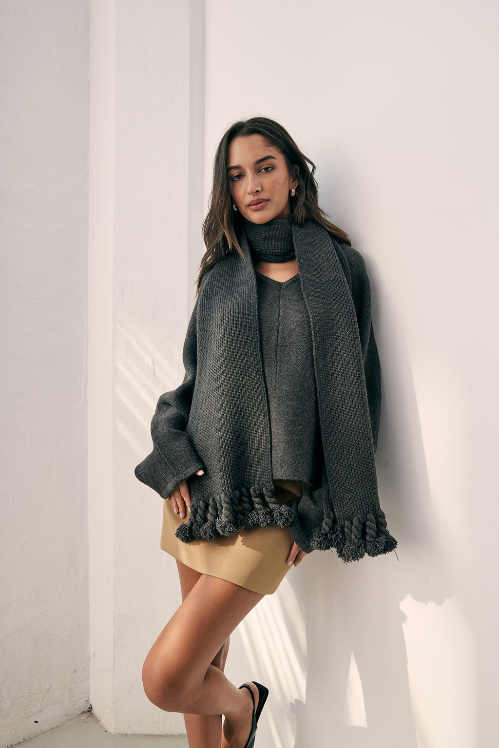 Georgie Heavy Duty Knit Top with Scarf in Dark Gray