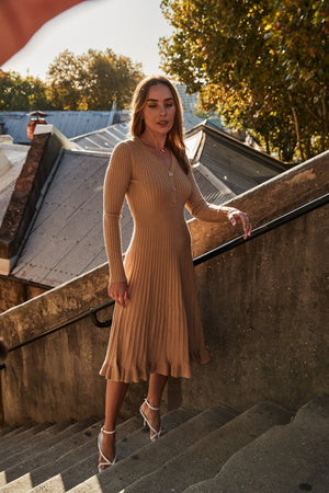 Evelyn Knit Midi Dress (Butterscotch)